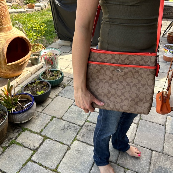 Coach orange and Brown Monogram Crossbody Bag - Picture 3 of 5